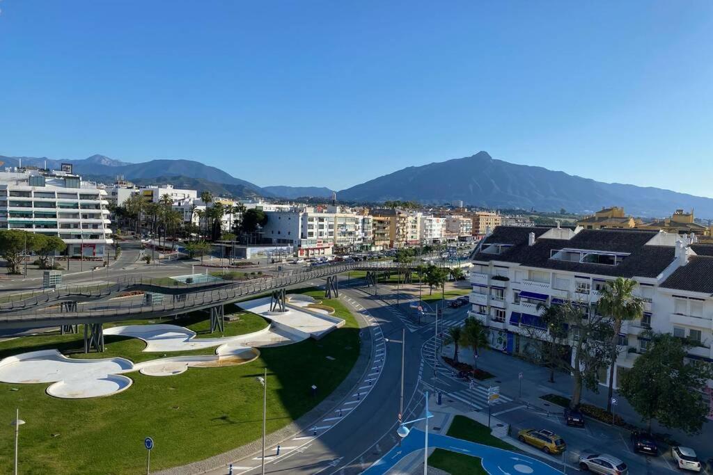 Penthouse With Sea Views In Marbella Apartment Екстериор снимка